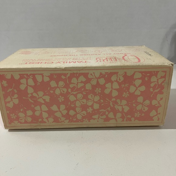 Vintage Q-Tip Box Family Chest Pink Decor 70’s - Picture 6 of 15